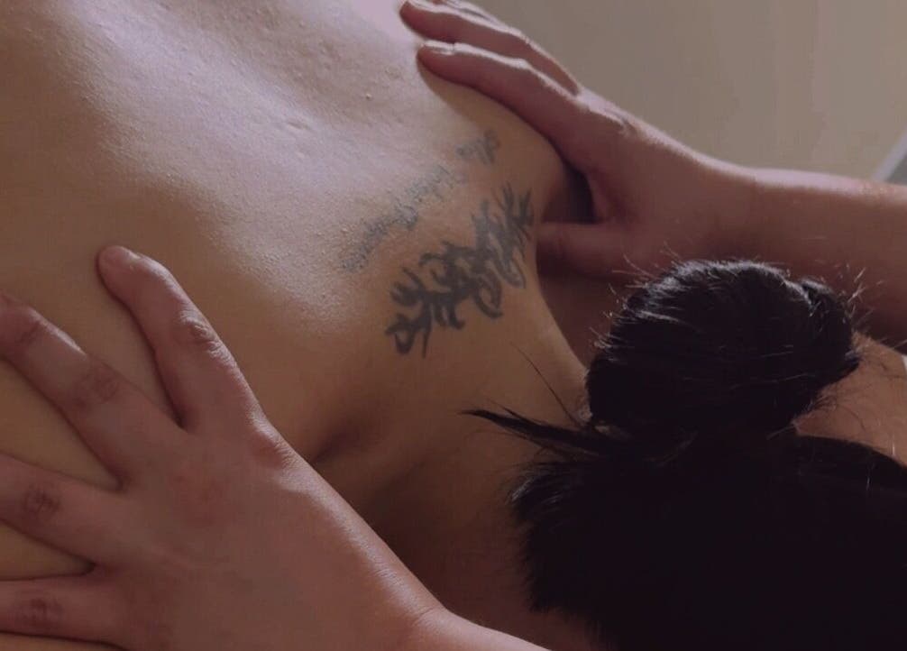 Relaxing massage session at Contour Me in Aubin Grove, Western Australia, AU.