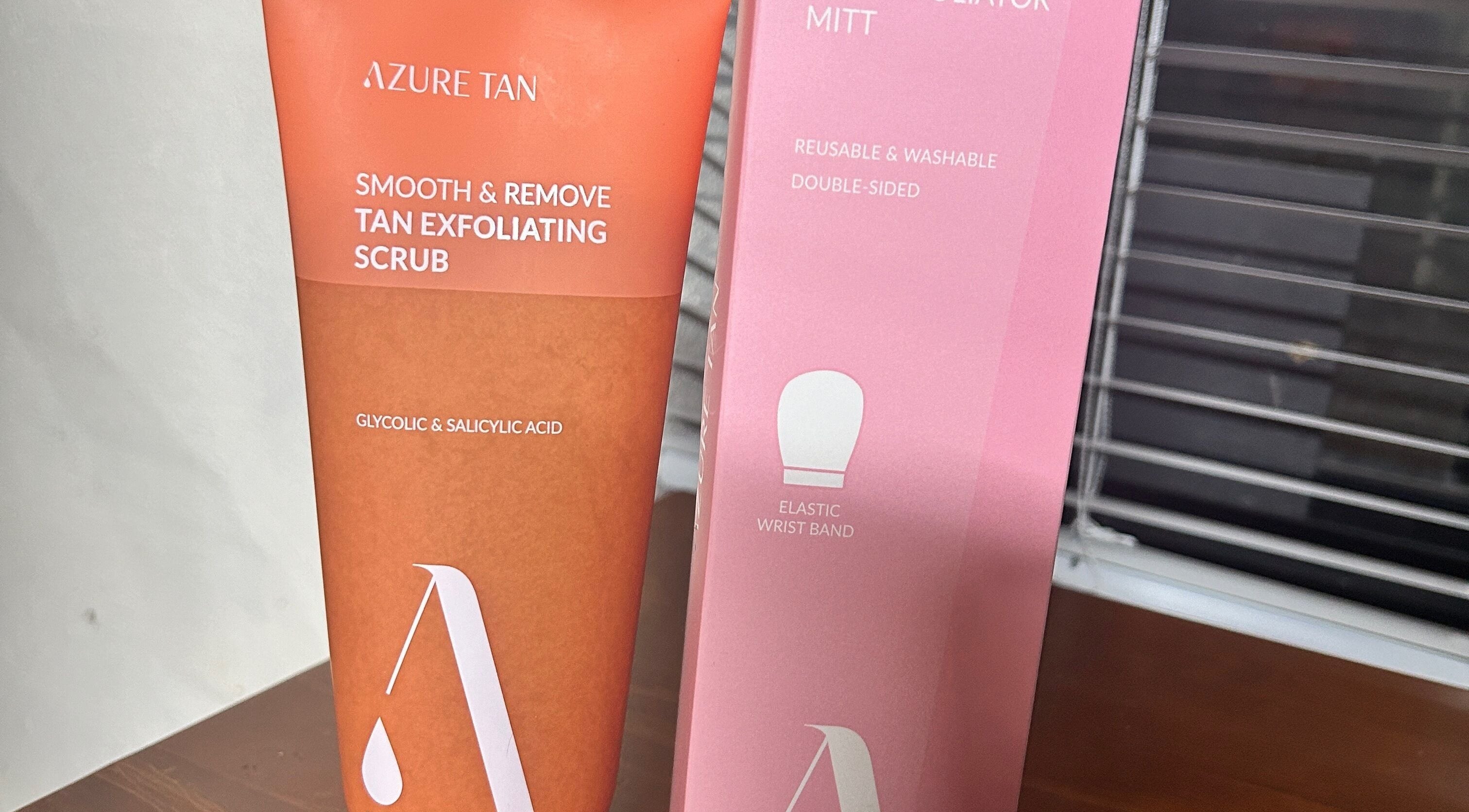 Exfoliating scrub and mitt from Oh Tan in Mundijong, Western Australia, AU displayed elegantly.