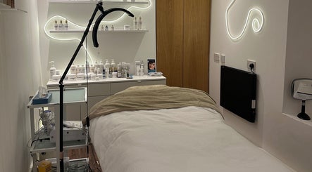 Vera Blok Skin Care treatment room in Dún Laoghaire, County Dublin, IE. Relaxing ambiance with sleek decor.