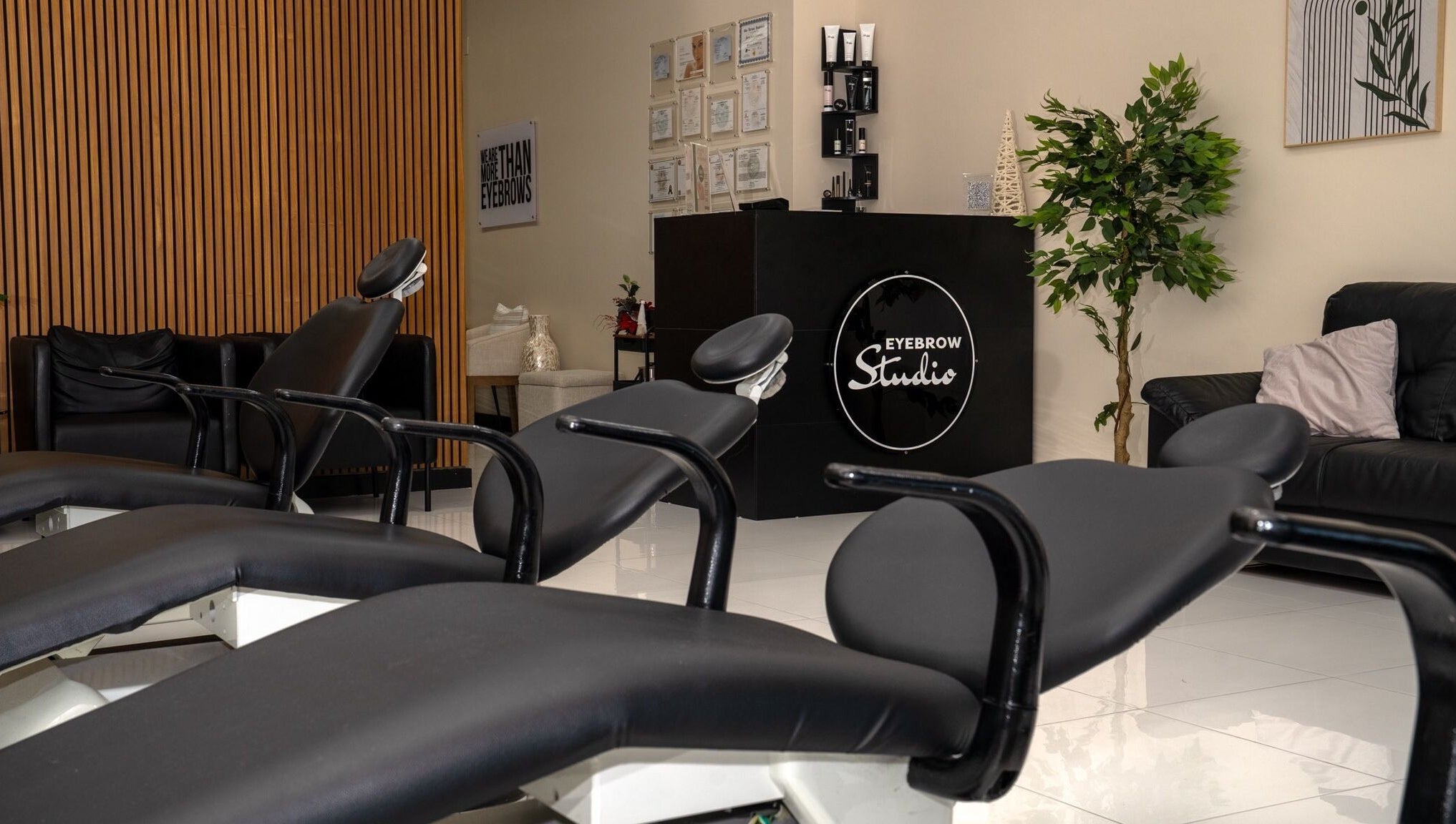 RÊVE AESTHETICS by eyebrow studio interior in Doral, Florida, US featuring stylish chairs and decor.