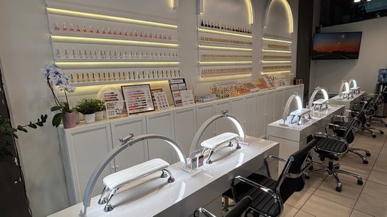 Robson Nails & Spa