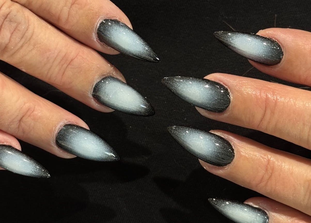 Stylish ombre nails at Bee Sassy Nails in Rocklin, California, US showcase modern nail artistry.
