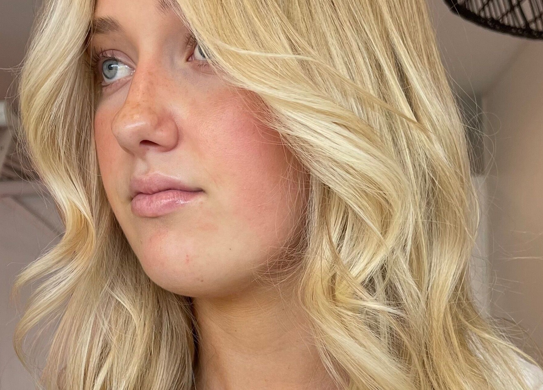 Blonde waves styled at Hair by Cher, Mooloolaba, Queensland, AU, showcasing expert salon techniques.