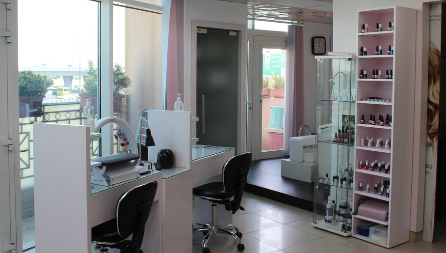 Soft Hair Ladies Salon - Dubai Festival City slika 1