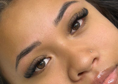 Close-up of enhanced lashes at Arched Aesthetics Nz, Paeroa, Waikato, NZ for a stunning eye look.