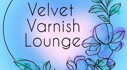 Velvet Varnish Lounge