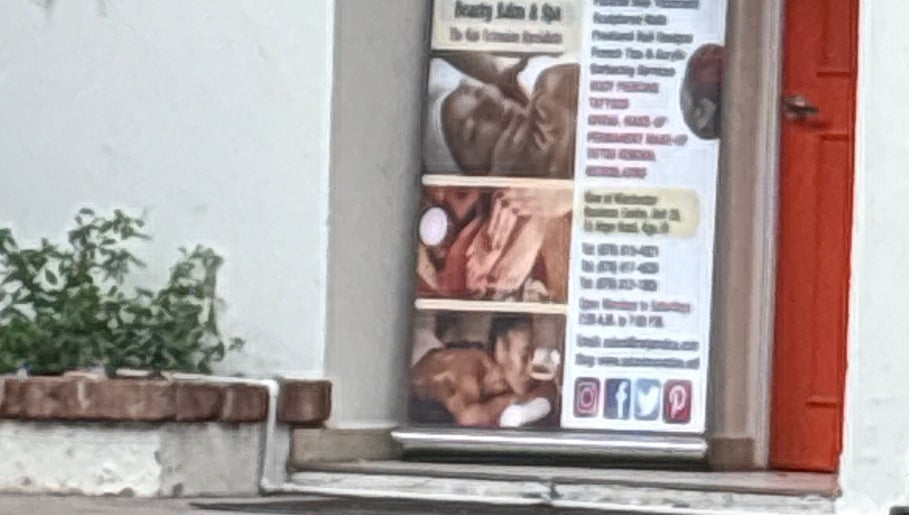 Mandiique’s Tranquility Spa image 1