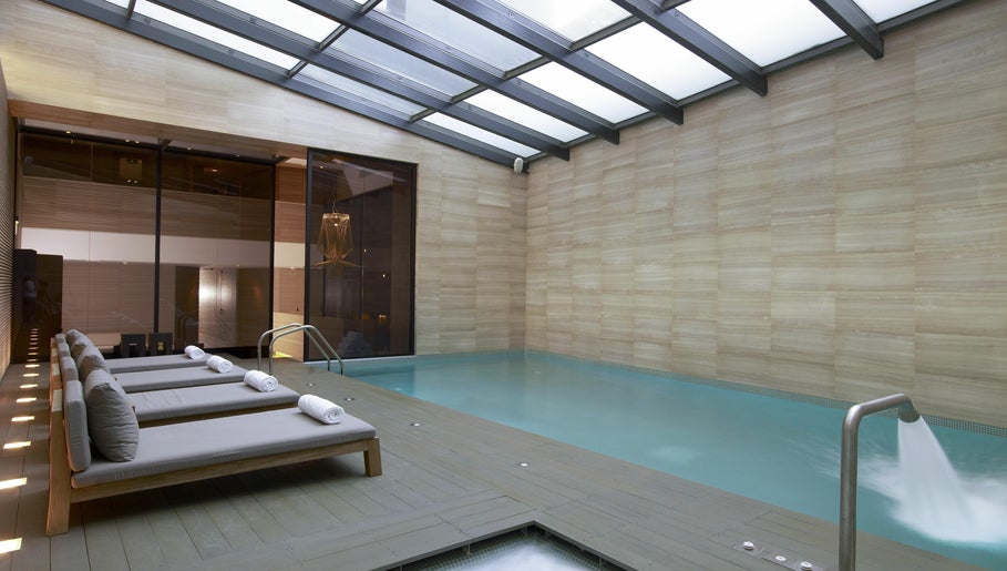 M Spa, at The Met Hotel image 1