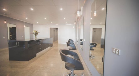 Lumina Hair Design