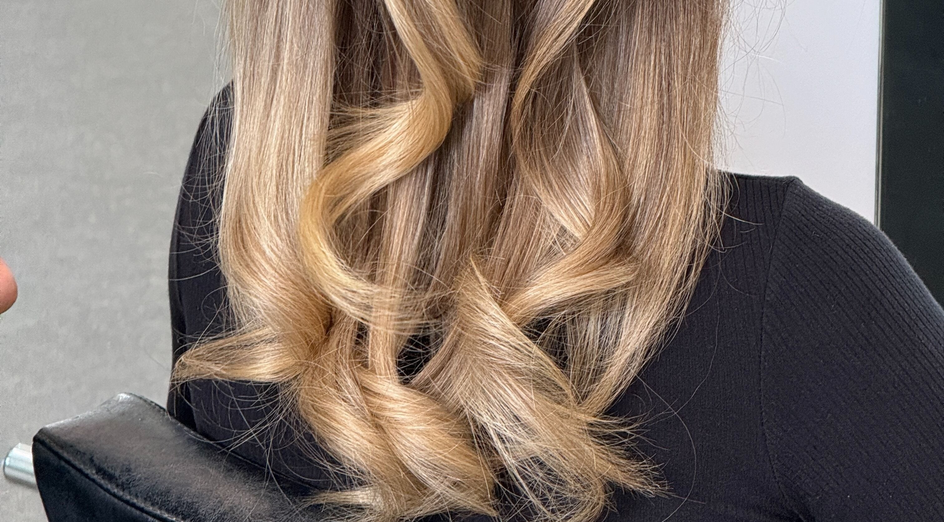 Elegant golden waves hairstyle at Blondelle Club, Albury, New South Wales, AU.