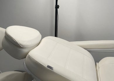 Luxurious treatment bed in Esthetika Studio, Baulkham Hills, New South Wales, AU, offering ultimate relaxation.