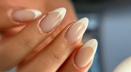 Image de Yulia Hamilton nails & beauty 3