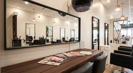 London Hair Salon Macleod Trail image 2