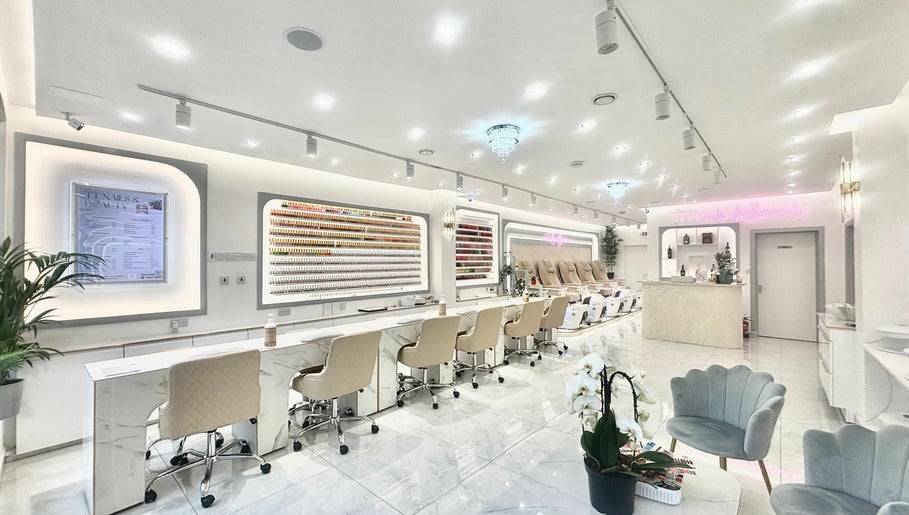 TT Nails And Beauty Battersea afbeelding 1