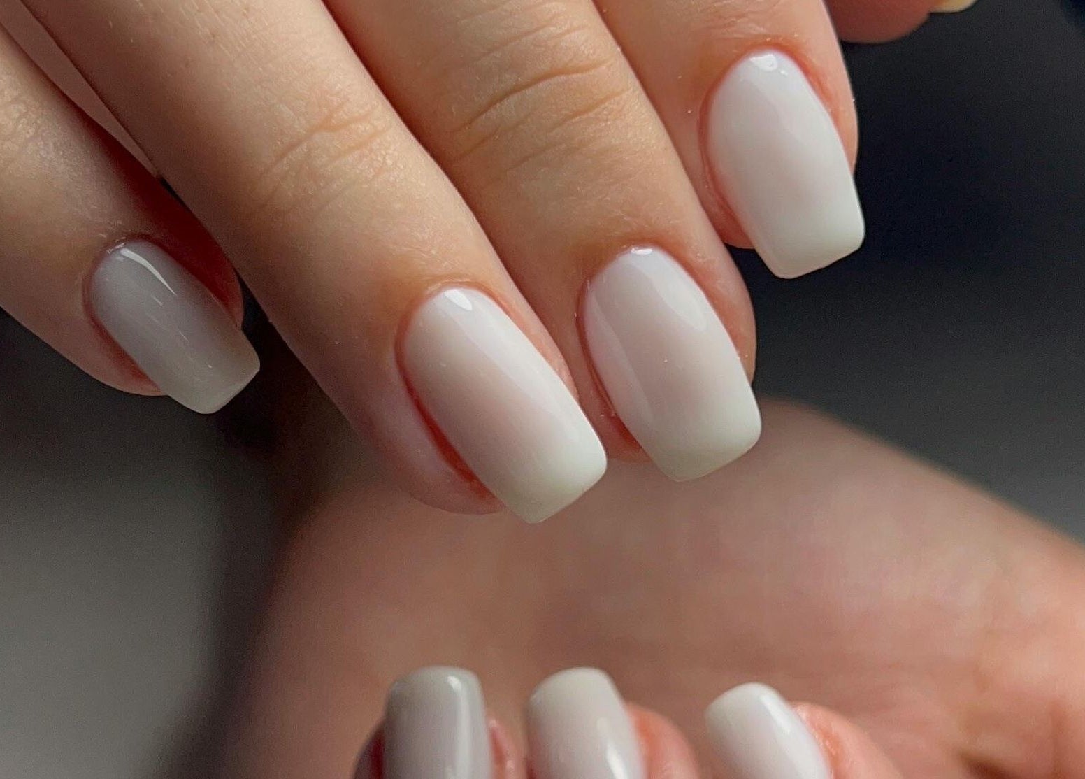 Όμορφα νύχια στο Manicute Aesthetics, Παλαιό Φάληρο, GR, με elegant design.