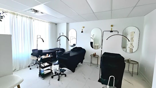 La Perle Beauty Studio
