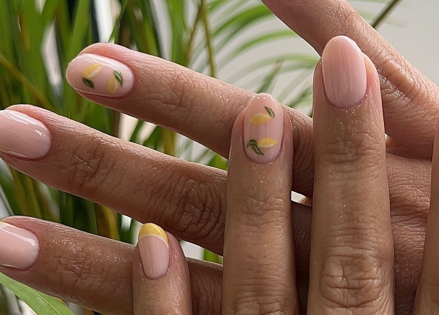 Fresh pastel nail art at Nail Artistry Studio - By Erin, Falkirk, Scotland, GB with lemon designs.