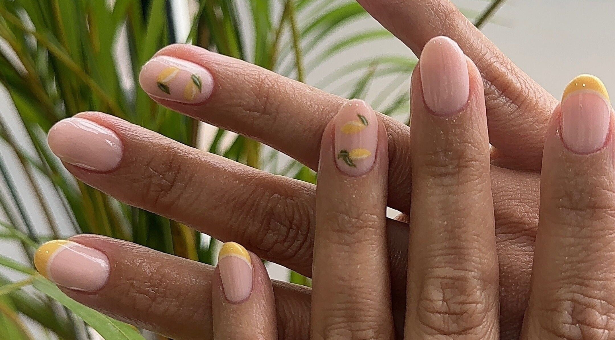 Fresh pastel nail art at Nail Artistry Studio - By Erin, Falkirk, Scotland, GB with lemon designs.