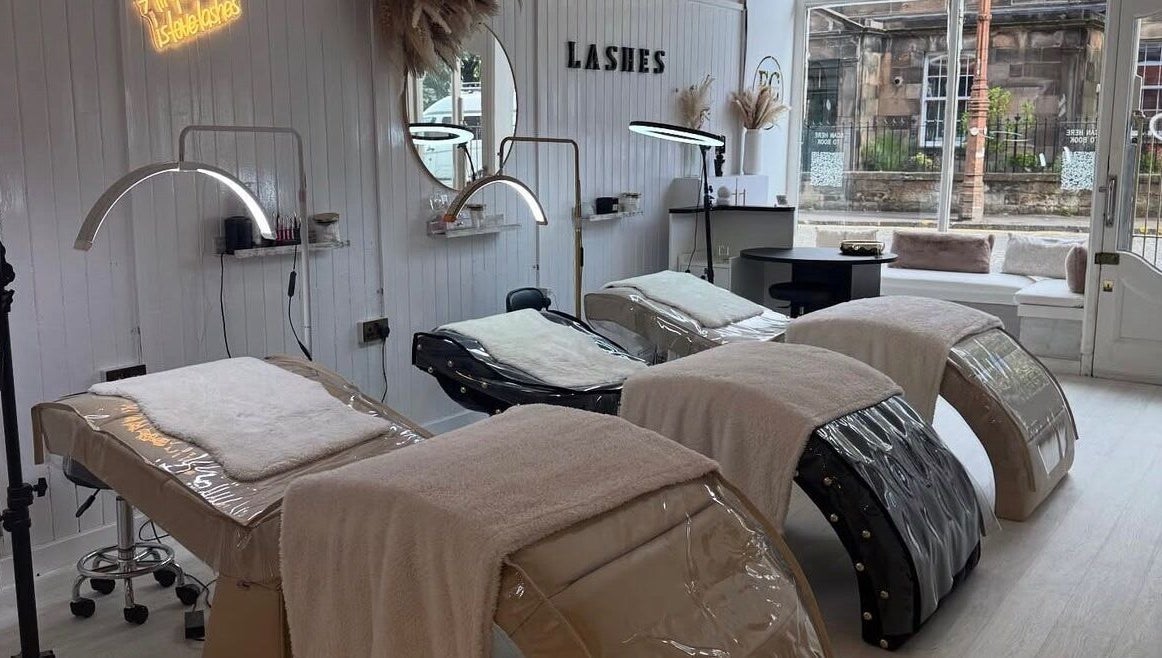 Lash treatment area at Got2 Blashed in Edinburgh, Scotland, GB with chic design and comfortable chairs.