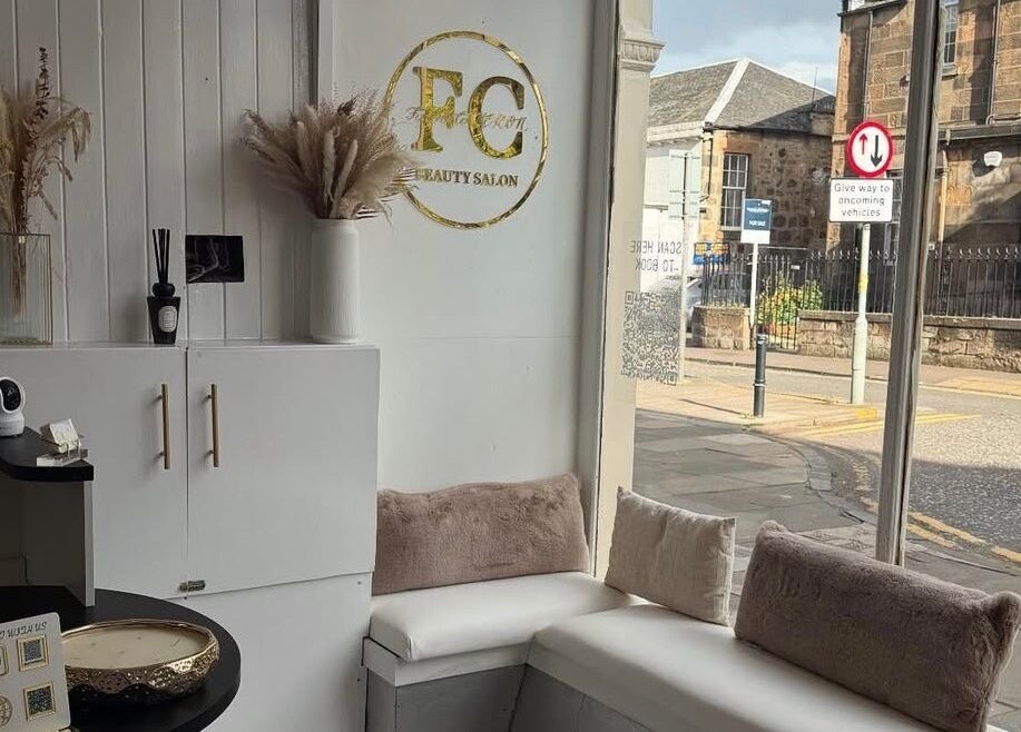 Cozy seating area at Got2 Blashed, Edinburgh, Scotland, GB with elegant decor and soft ambient lighting.