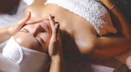 Skin and Beauty by Leah