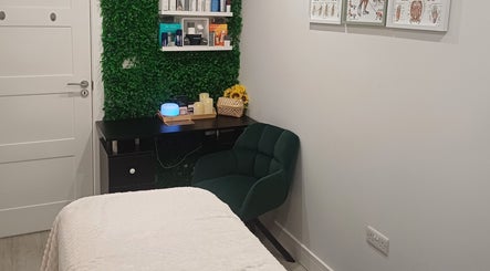 FP Massage Therapist image 2