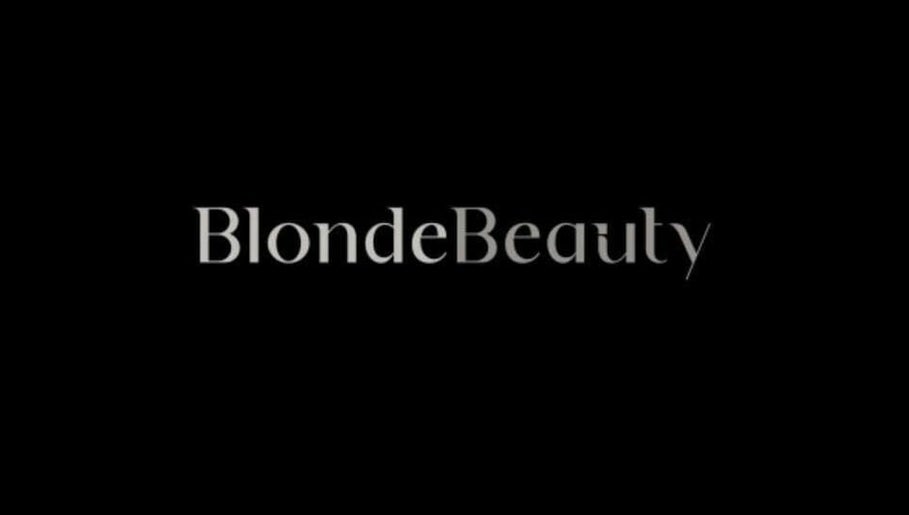 Blonde Beauty - Lashes&Brows, bilde 1