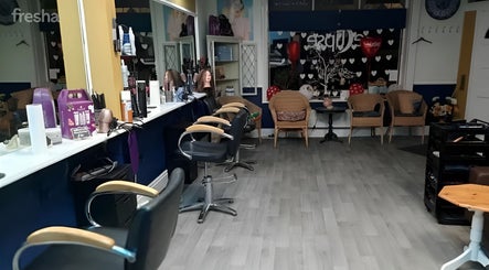 Eclipse Hair Studio billede 3