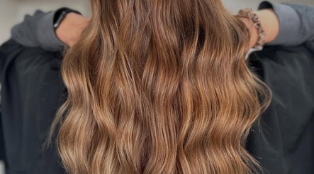 Laura Charlotte Hair image 3