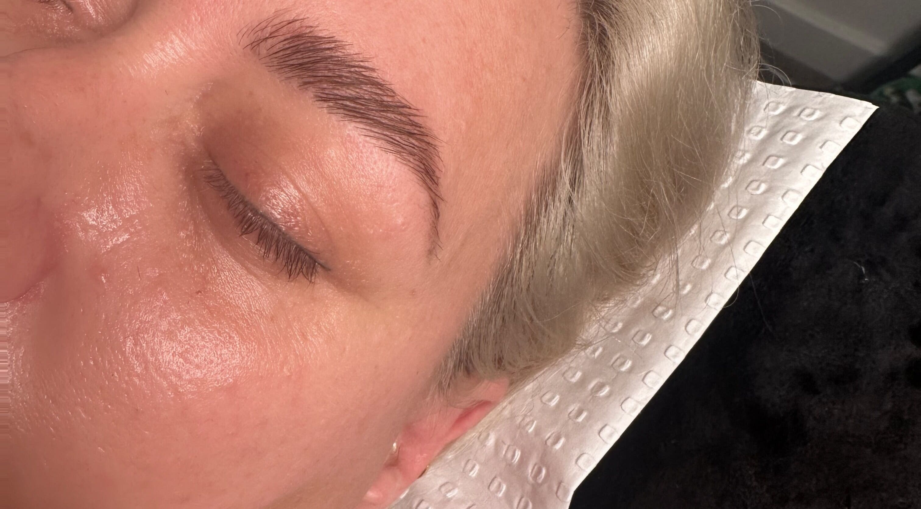 Close-up of well-groomed brows at Lash & Browbar Gc, Hope Island, Queensland, AU. Relaxing beauty treatment.