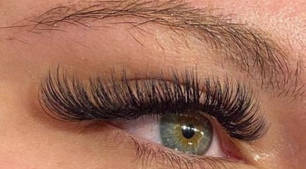Heather Lashes, bild 2