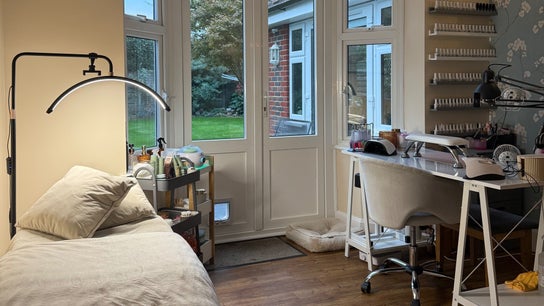 The Brow & Nail Lounge