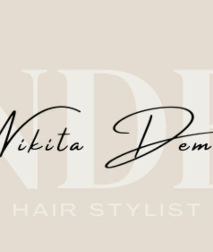 Nikita Demi Hair Stylist afbeelding 2