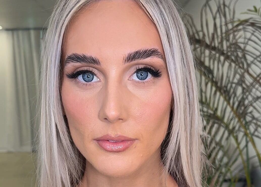 Close-up of flawless makeup at Pamela Nolan Makeup - Her Place Cosmetics, Banksmeadow, New South Wales, AU.