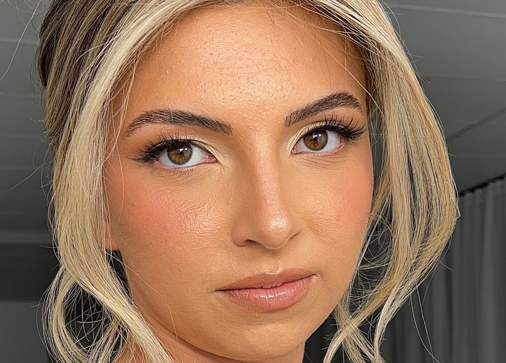 Woman with elegant makeup at Pamela Nolan Makeup - Her Place Cosmetics, Banksmeadow, New South Wales, AU.