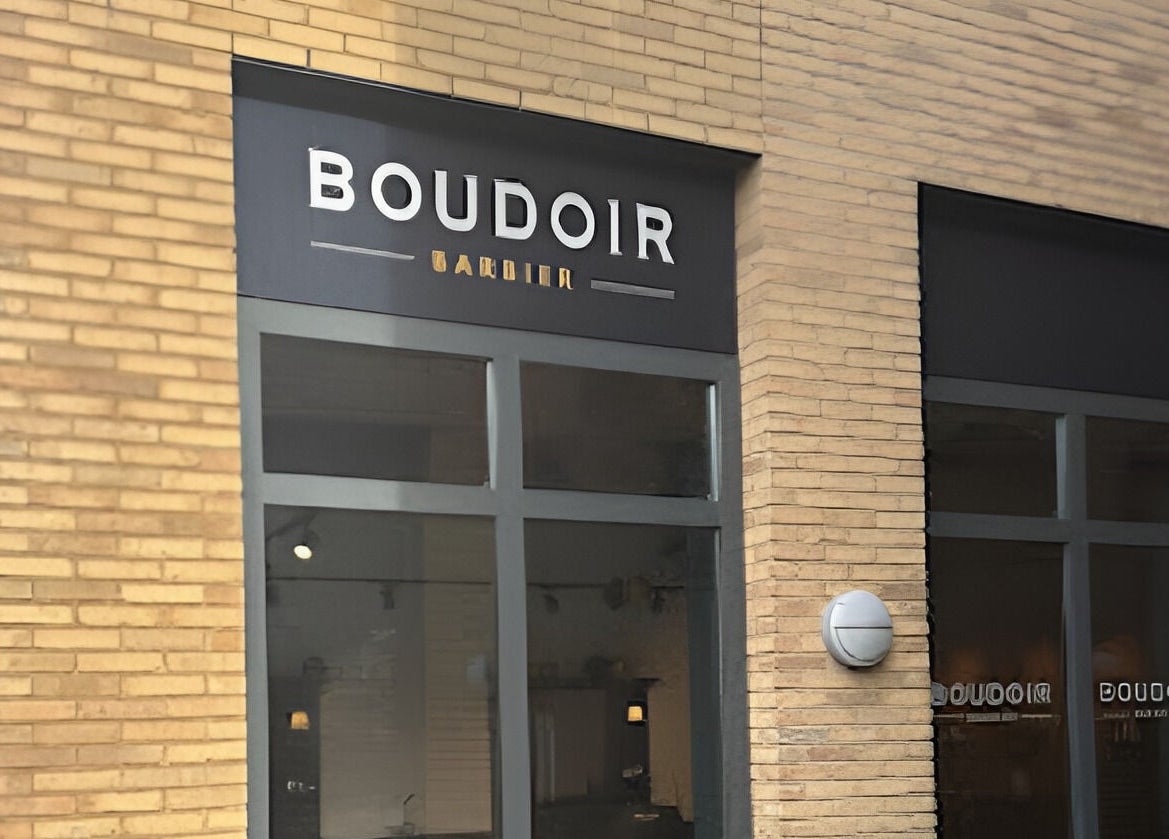 Vooraanzicht van Boudoir Barbier in Almelo, Overijssel, NL met stijlvolle entree.
