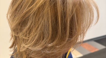 Amanda Severance- Salon Stylist & Barber image 3