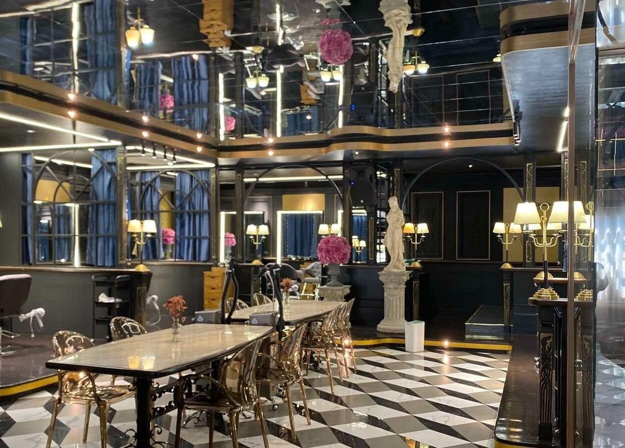 Luxurious interior of Daol Salon Malate, Manila, Metro Manila, PH with elegant decor and chic design.