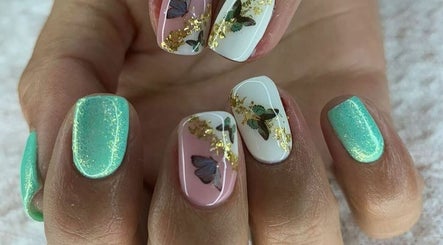 Isabel López Nail Spa image 3