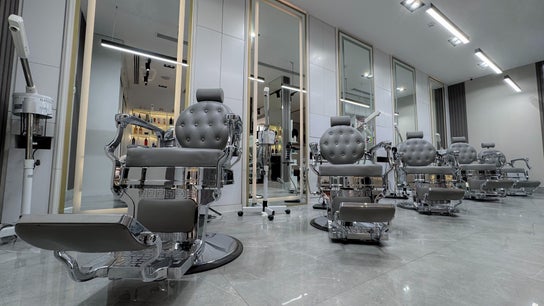 صالون رعاية الرجل | Man's Care Salon