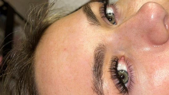 Eyelash Extensions by Natalia