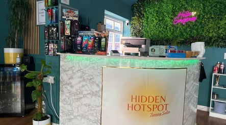 Hidden HotSpot Tanning Salon