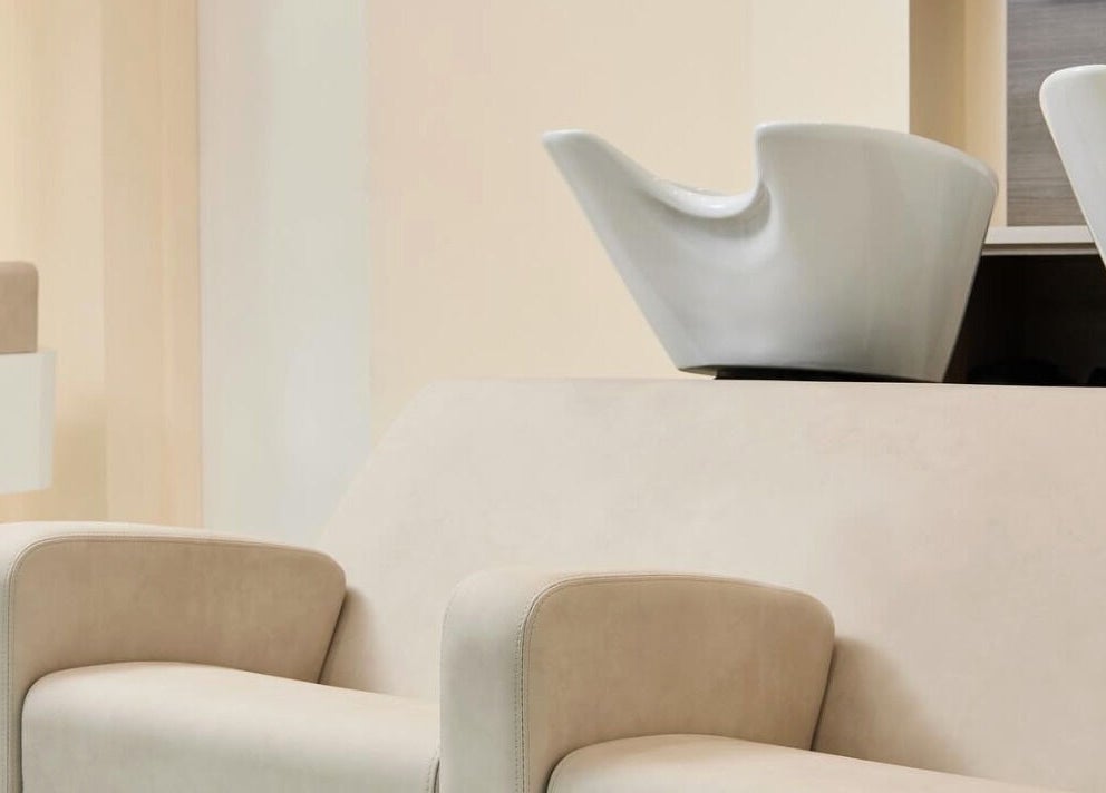 Comfortable wash stations at Laser Lounge in Ramsbottom, England, GB offering premium beauty services.