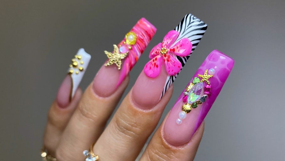 Victoria Nichol Nails صورة 1