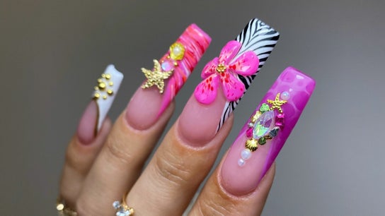 Victoria Nichol Nails