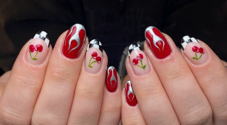 Victoria Nichol Nails صورة 2