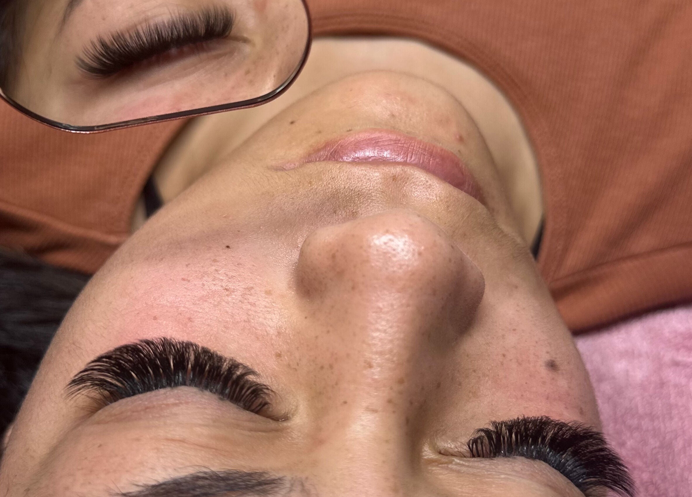 Close-up of elegant eyelash extensions at AB Artistry, Kaikohe, Northland, NZ, showcasing professional beauty care.