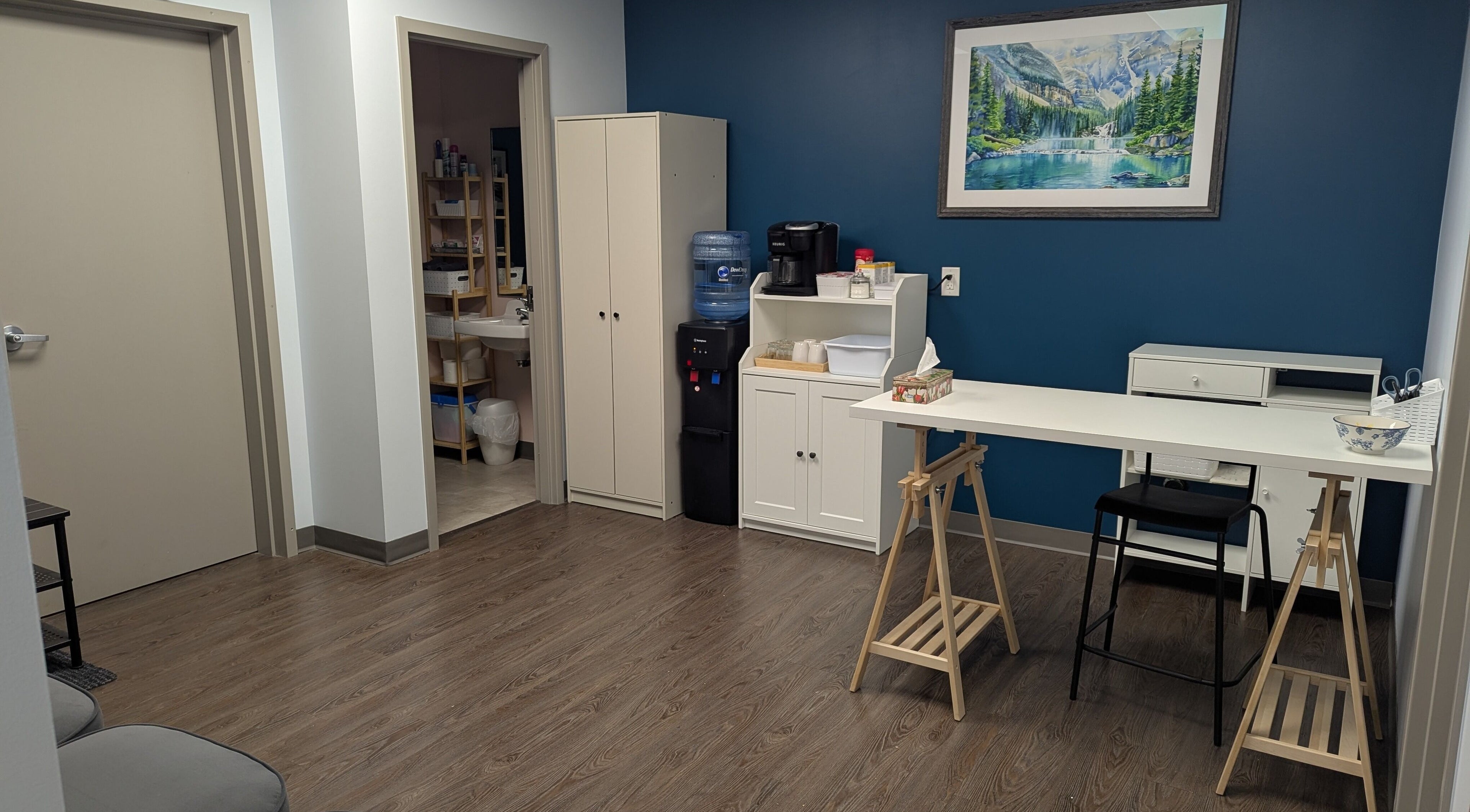 Cozy interior of Marie Horbas RMT in West Saint Paul, Manitoba, CA featuring warm decor and a relaxing environment.