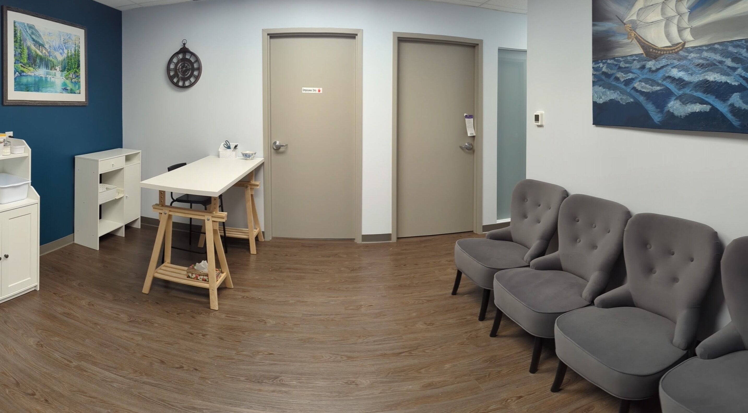 Calm waiting room at Marie Horbas RMT, West Saint Paul, Manitoba, CA, featuring comfy chairs and soothing decor.