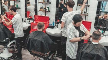 Forlì - cc Punta di Ferro | Little Italy Barbershop – obraz 2